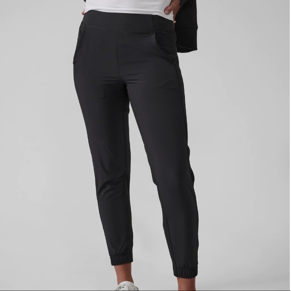 ATHLETA- Textured Brooklyn Jogger Black - Picture 1 of 9